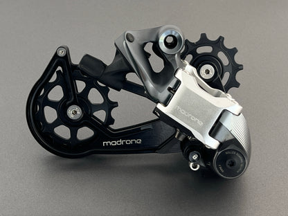 Links: 11 + 12 Speed ​​SRAM Mech. Umwerfer